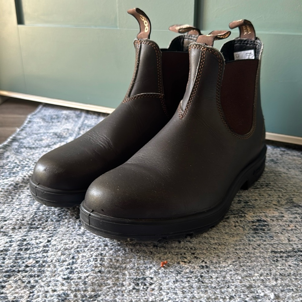 Men’s Blundstone #500 Chelsea Boot “Stout Brown” Size 8.5 US